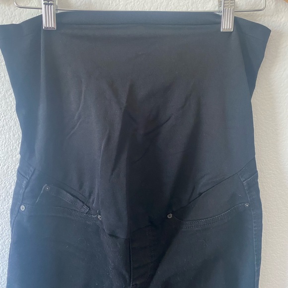 Levi’s Maternity skinny jeans- black - Picture 5 of 8